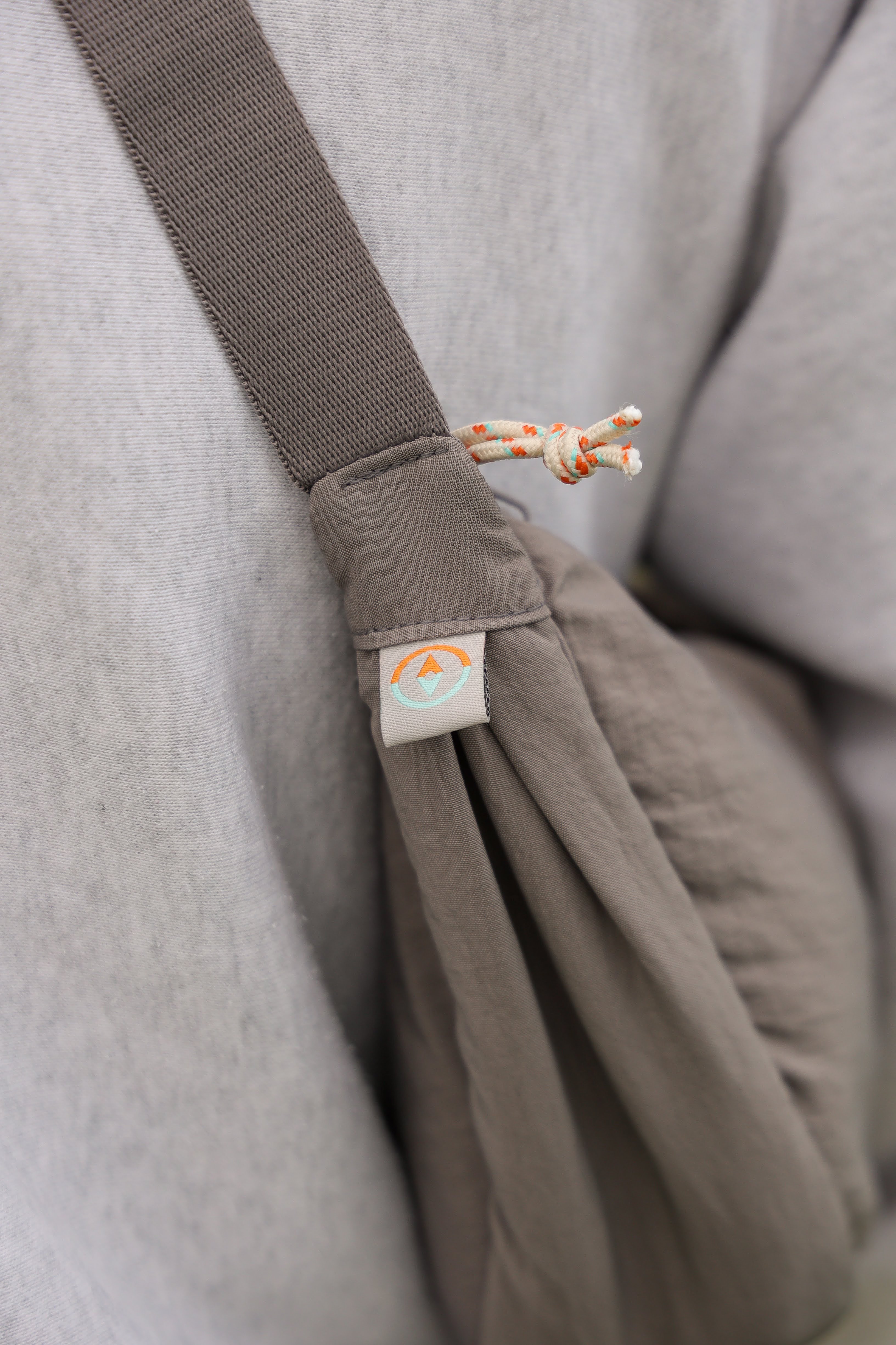 Luna Sling Bag