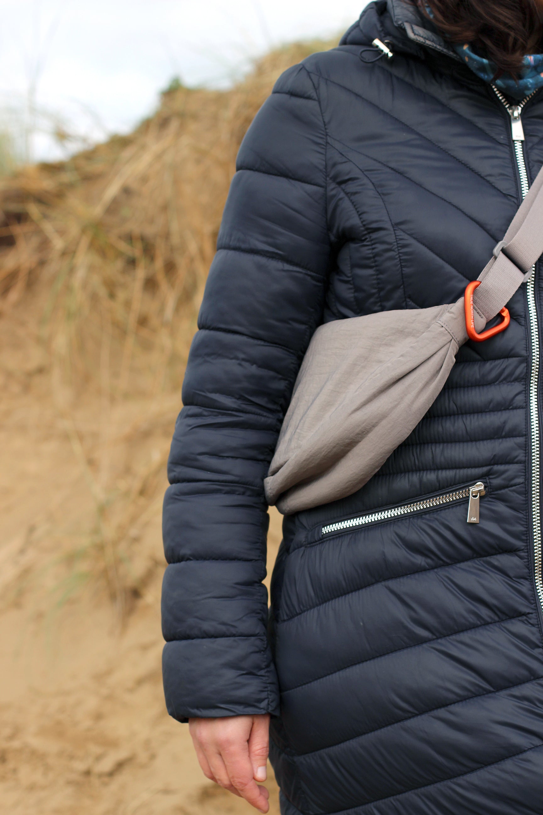 Luna Sling Bag