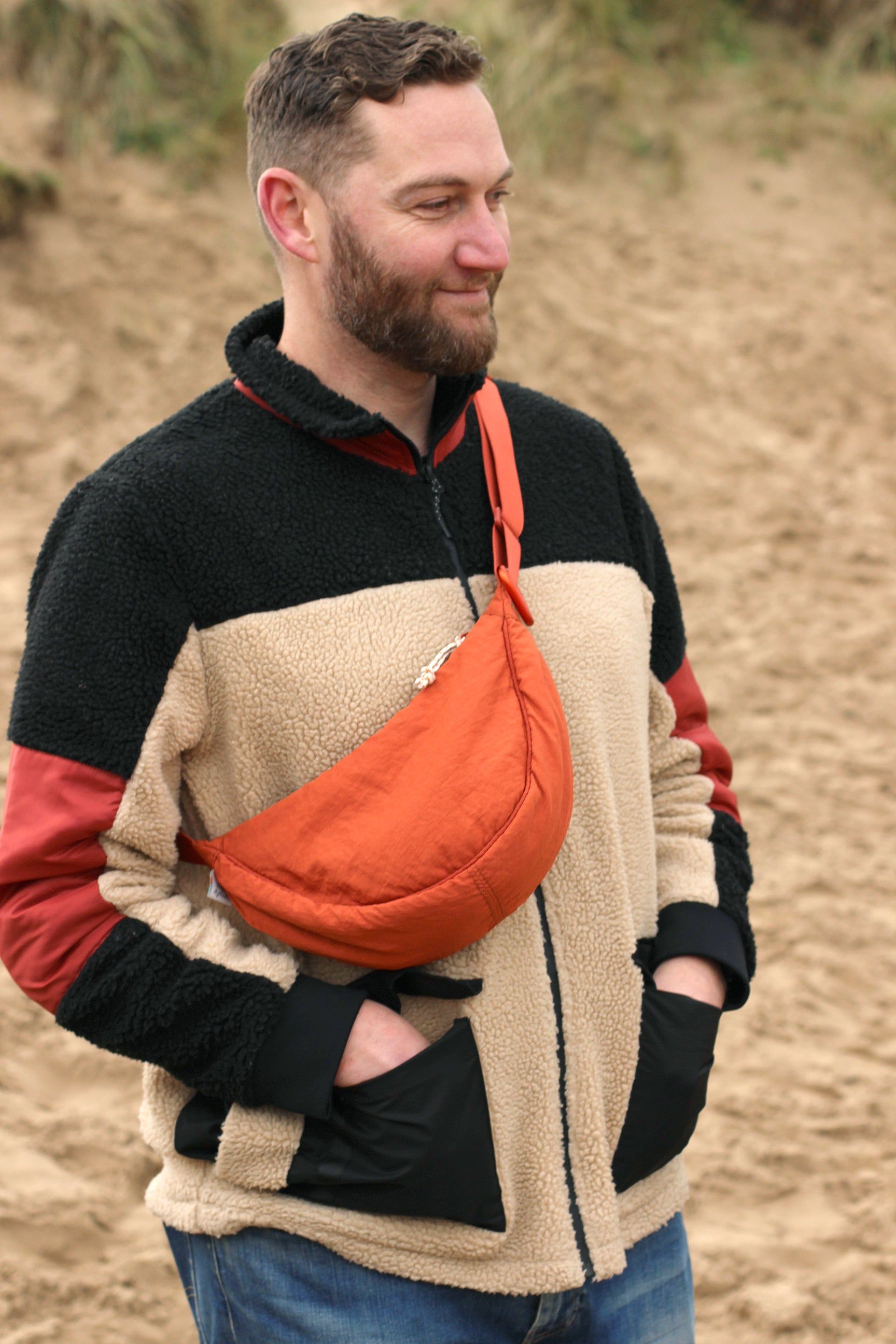 Luna Sling Bag