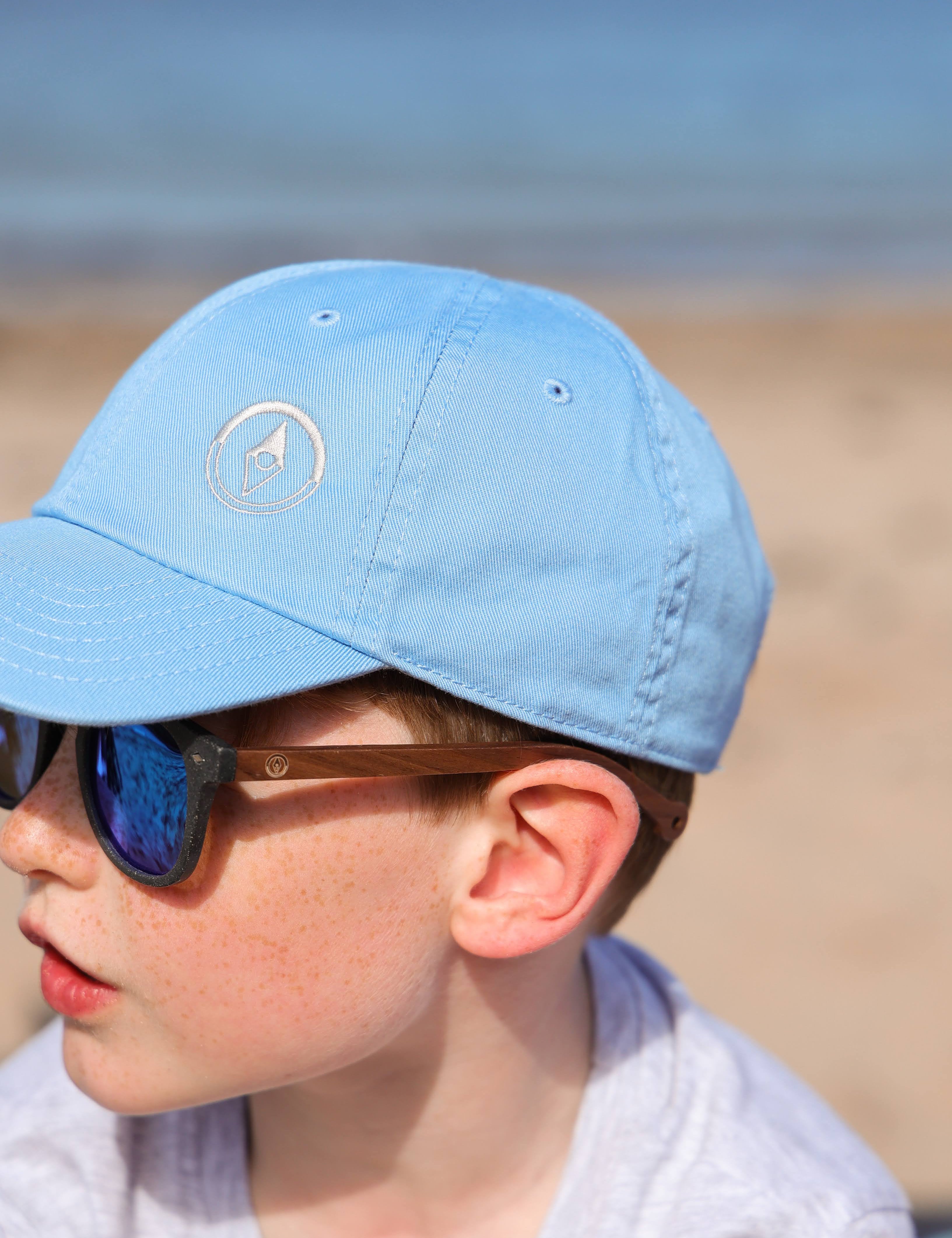 small adult frame and provides a neater fit without compromising on eye protection.